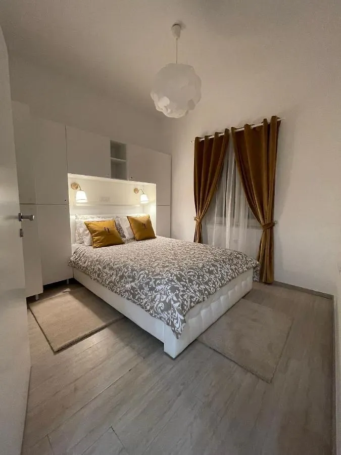 Gold Blanc Luxury Apartment Pula